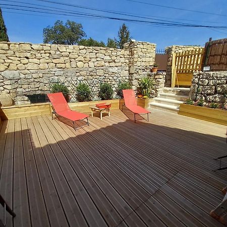 Chez Daniele Chambre Avec Jacuzzi Et Terrasse Privee Murs  Zewnętrze zdjęcie